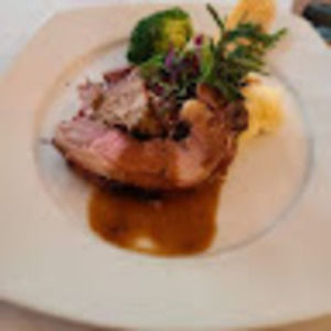 Meet your Posher, Desiree